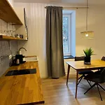 Hirschenhof Apartments 3*