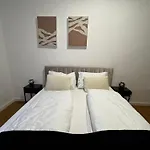 Aparthotel Hirschenhof Apartments
