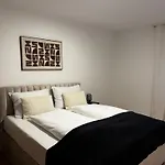 Aparthotel Hirschenhof Apartments 3*