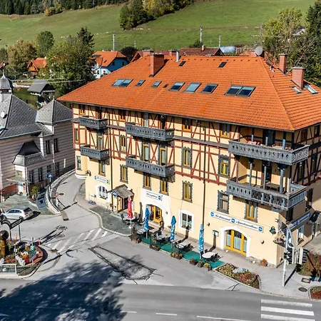 Appart hôtel Hirschenhof 3*