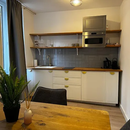 Hirschenhof 3*