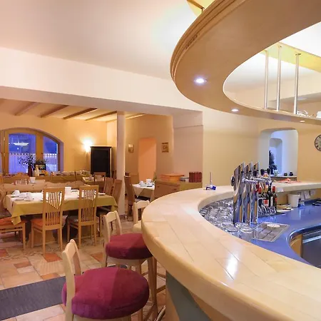 Hirschenhof Apartments Aparthotel 3*