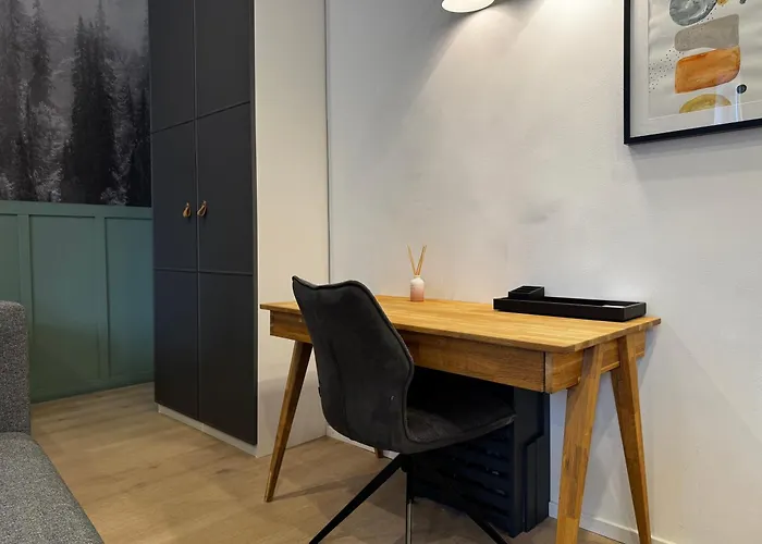 Hirschenhof سبيتال آم سيميرينغ