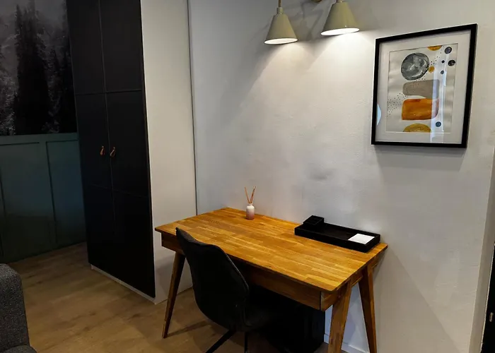 Hirschenhof 3* سبيتال آم سيميرينغ